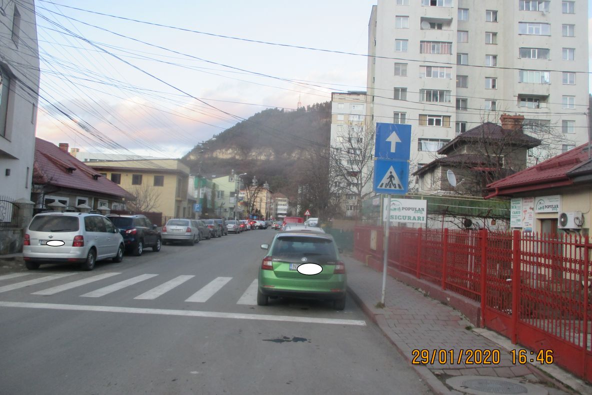 Amenzi pentru cei care nu găsesc un loc de parcare regulamentar (FOTO)