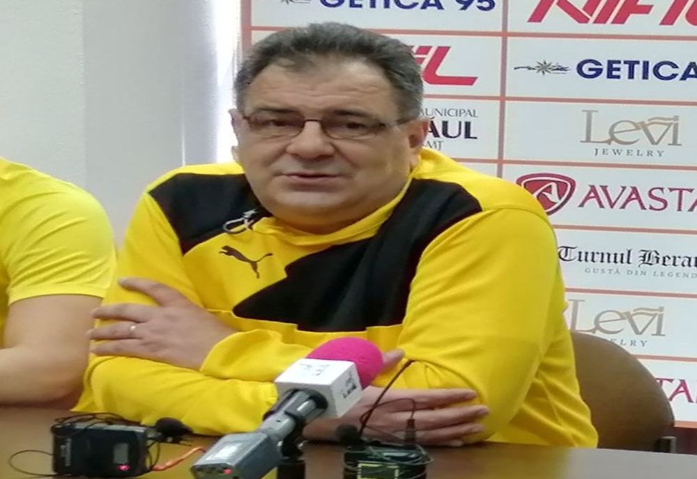 Ștefan Stoica, antrenor principal CSM Ceahlăul: ”Cel puțin în primele jocuri voi merge pe mâna copiilor noștri”