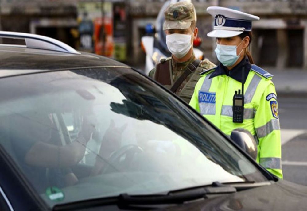 Prinşi în trafic având asupra lor adeverinţe de angajator false