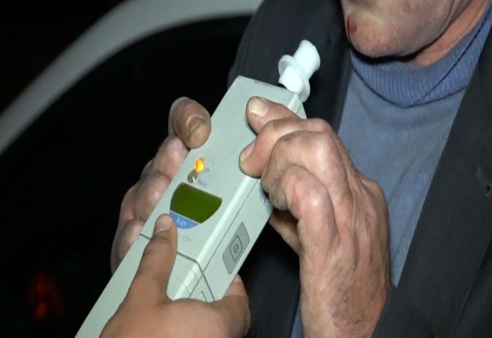 Nouă șoferi beți, nouă permise suspendate