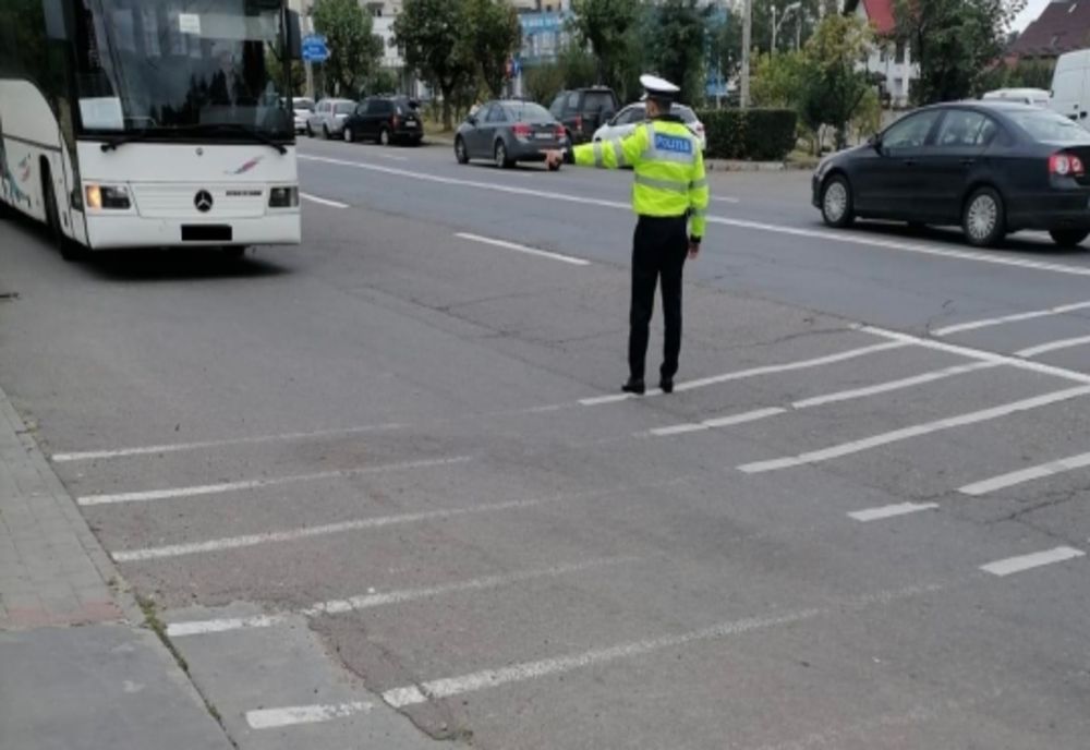 ACȚIUNI DE PREVENIRE ȘI LIMITARE A INFECTĂRII CU VIRUSUL COVID-19 ÎN ZONELE AGLOMERATE DIN JUDEȚUL NEAMȚ