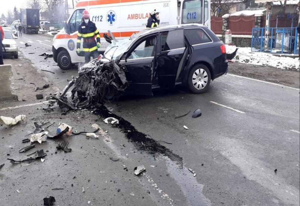 Accident cu doi răniți la Gâdinți (FOTO)