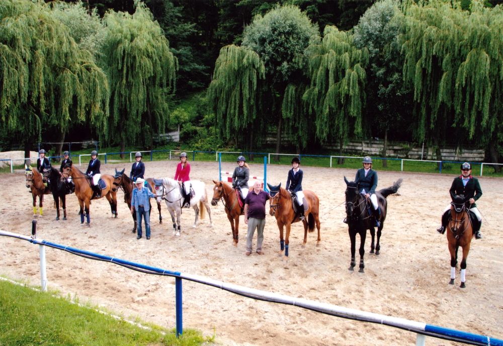 Plimbări cu trăsura pentru mame și copii în centrul orașului, duminică, 7 martie