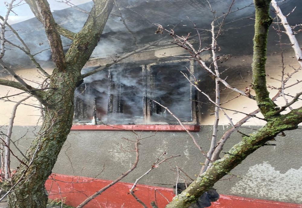 Incendiu la o casa din satul Tutcanii din Vale