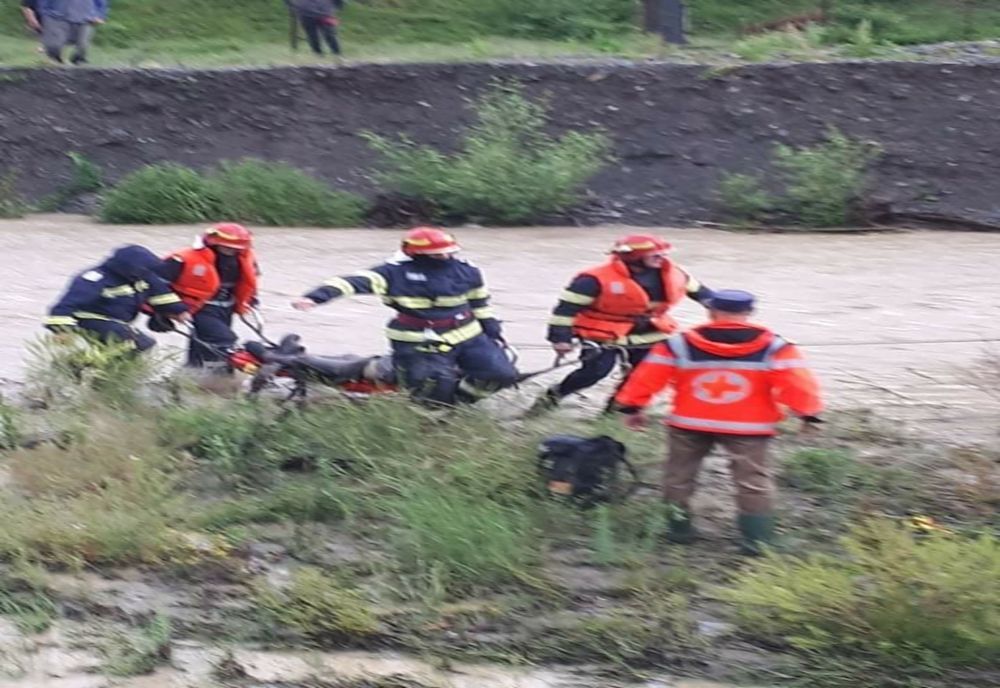 Persoana luată de viitură în Almaș