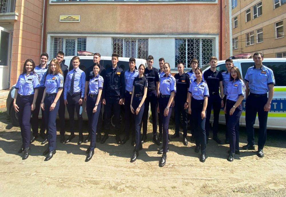 20 de studenţi de la Academia de Poliţie ”Alexandru Ioan Cuza”, în practică la Neamț
