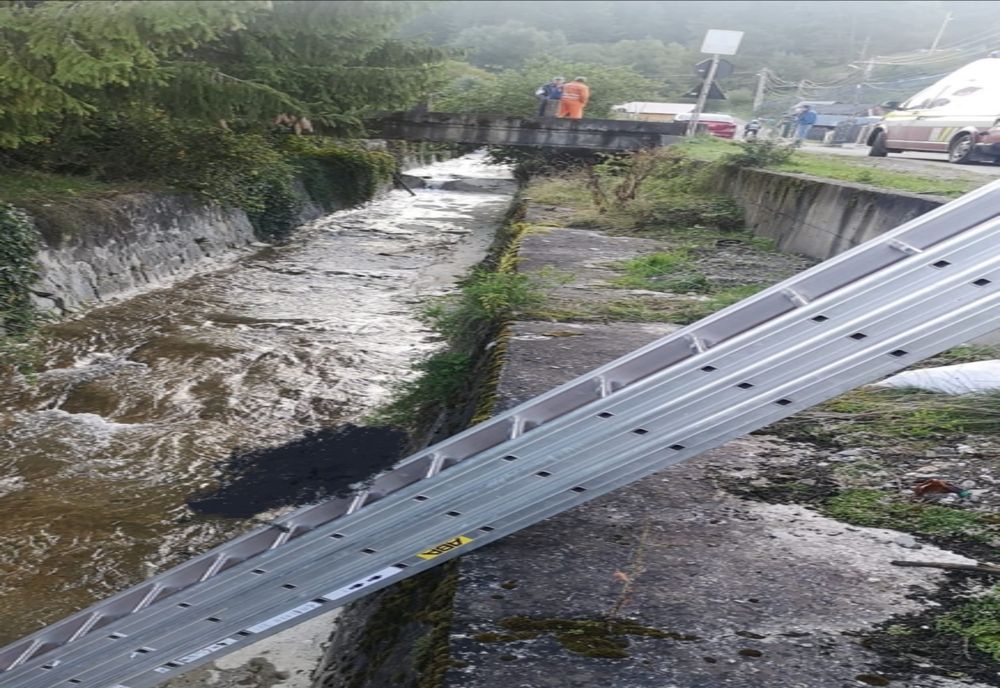 Și-a pierdut viața într-un pârâu din Neamț - FOTO 