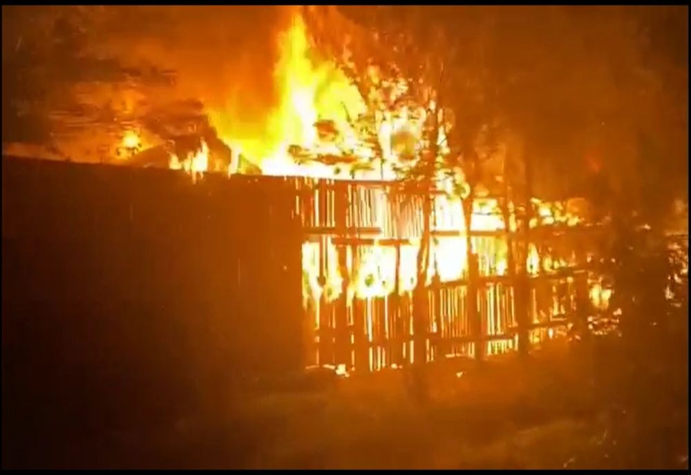 Intervenție a pompierilor în miez de noapte la Vânători