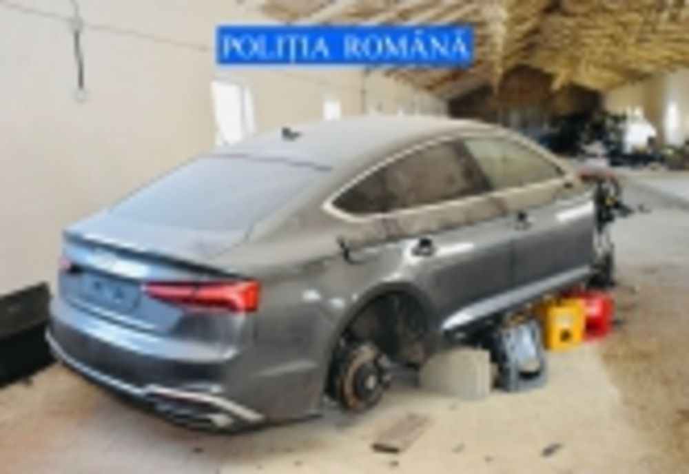 VIDEO- Bolid de lux furat din Spania, descoperit în Neamț