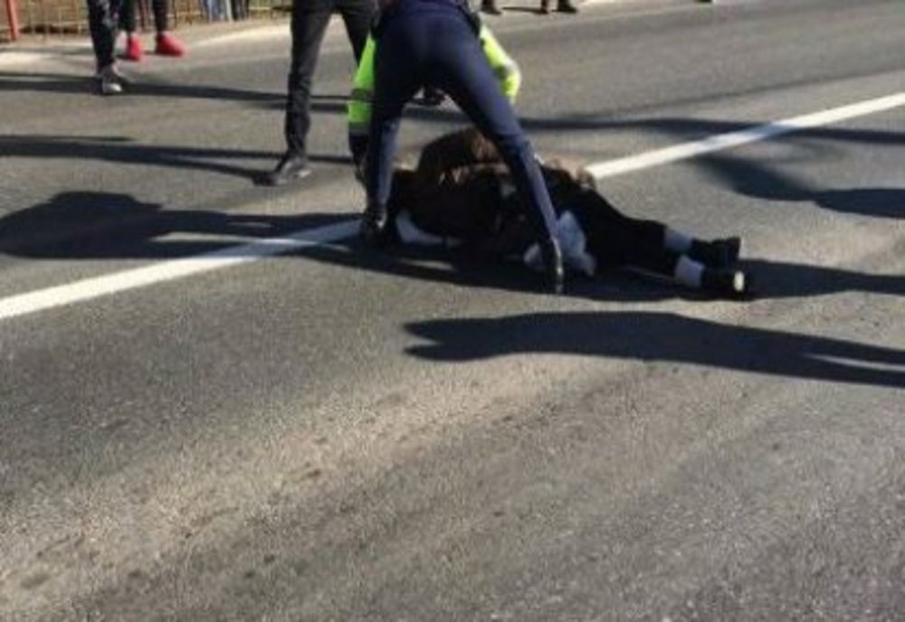Pieton mort de beat, accidentat de o șoferiță neatentă