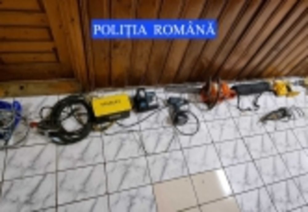Percheziții la Piatra-Neamț! Hoțul care a dat mai multe spargeri în ultima perioadă, în arest