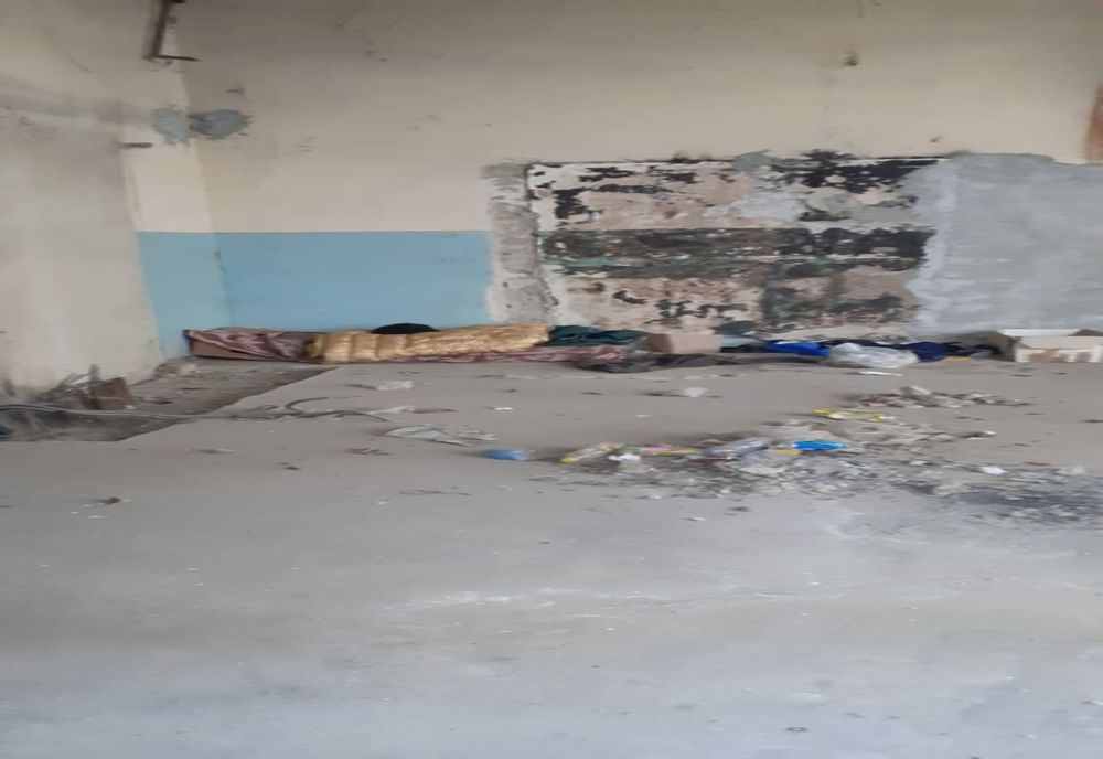 Oamenii fără adăpost înghețată pe străzile din Piatra-Neamț,  dar refuză ajutorul