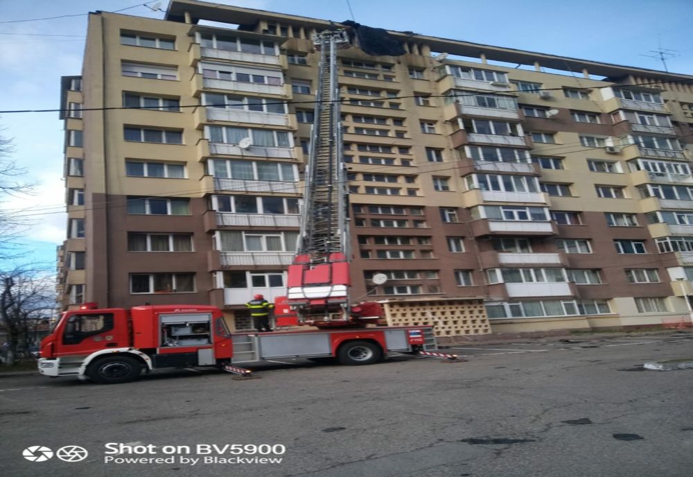 Misiune la înălțime a pompierilor din Piatra-Neamț