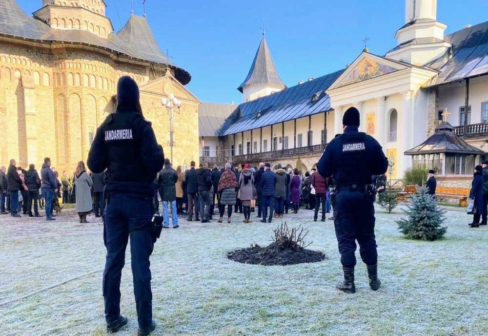 Manifestărilor religioase de Bobotează și Sfântul Ioan, în atenția jandarmilor