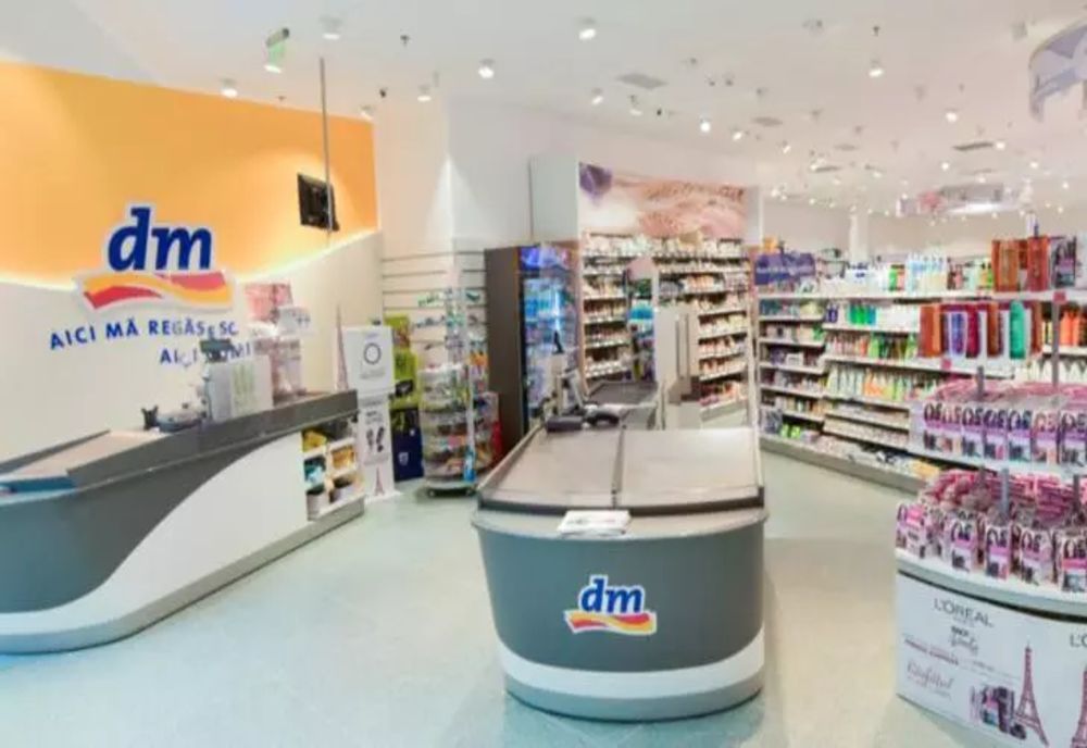 Fondatorul unui celebru lanț de farmacii și magazine internaționale a murit
