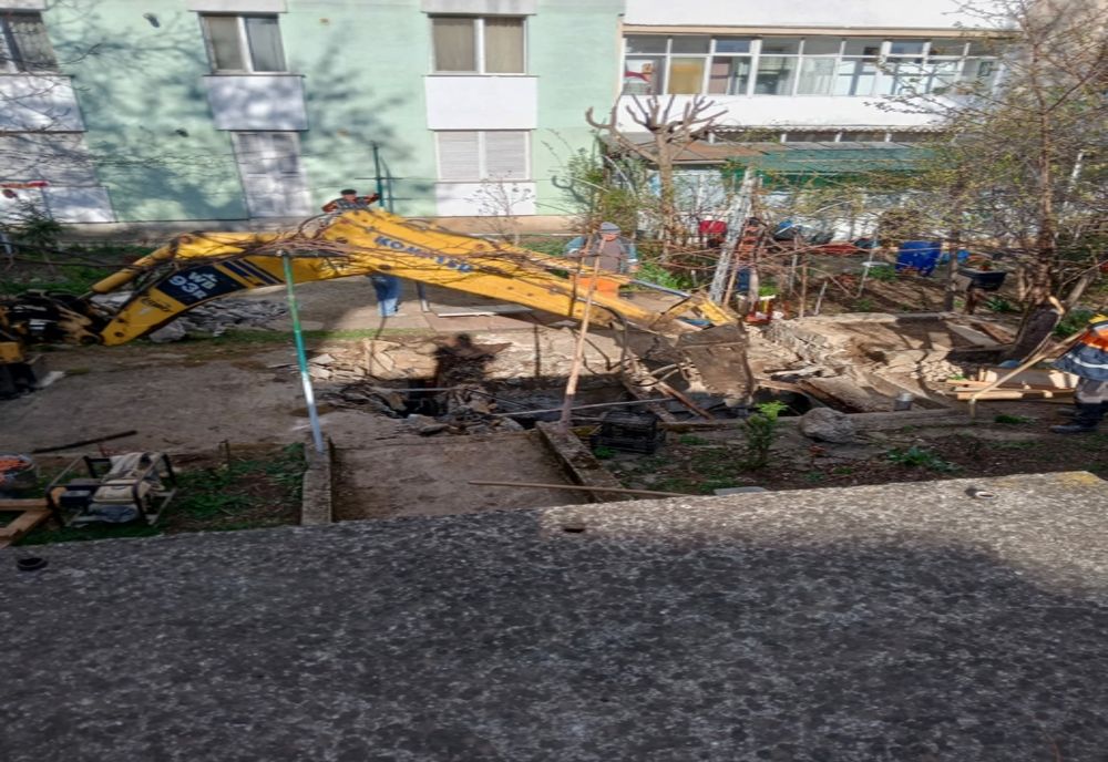 Primăria Piatra-Neamț continuă acțiunea de desființare a construcțiilor ilegale de pe domeniul public