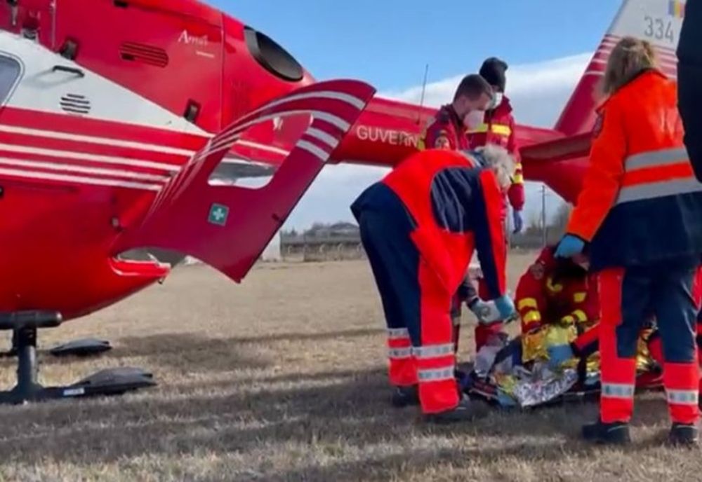 Un bărbat de 86 de ani, dus cu elicopterul SMURD la Institutul pentru Boli Cardiovasculare Iași