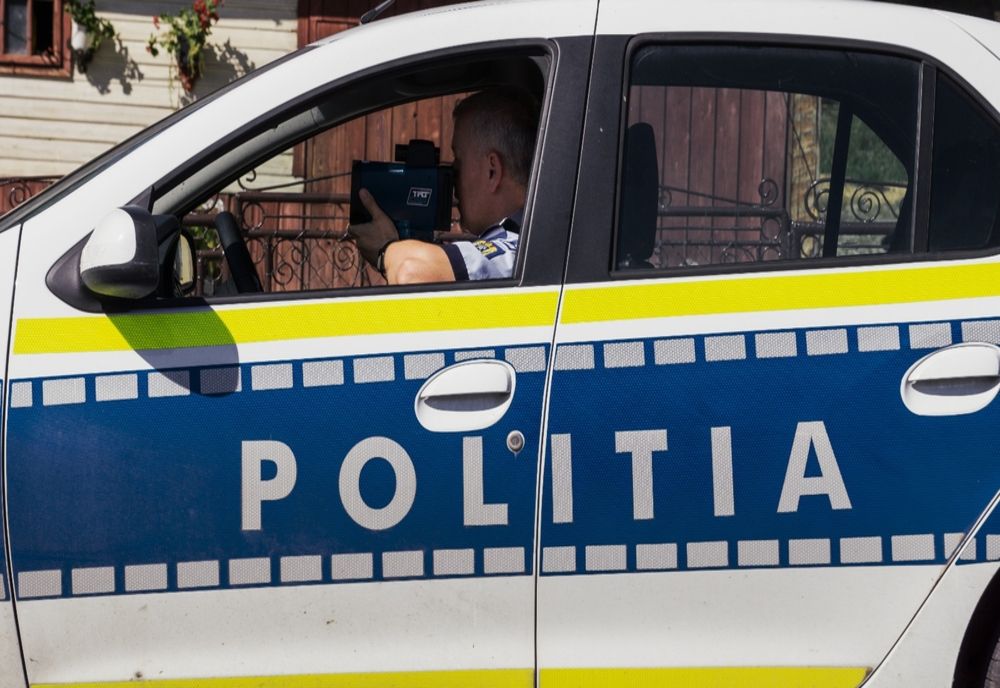 Un bărbat fără permis din Satu Mare, luat de radar în Neamț