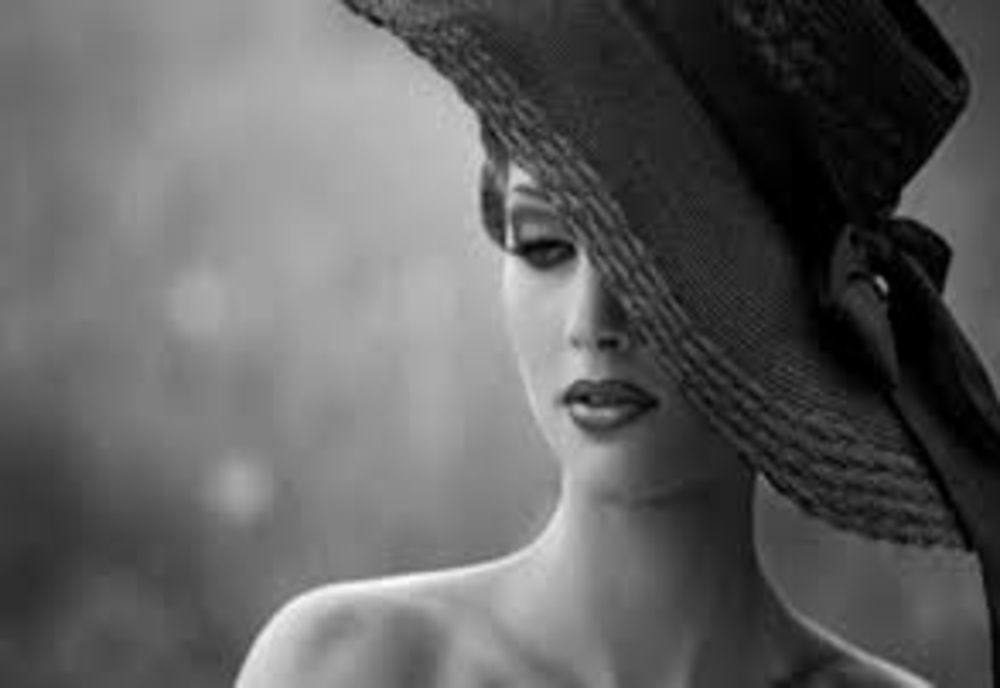 10 sfaturi de bune maniere care arată că ești o adevărată "doamnă"