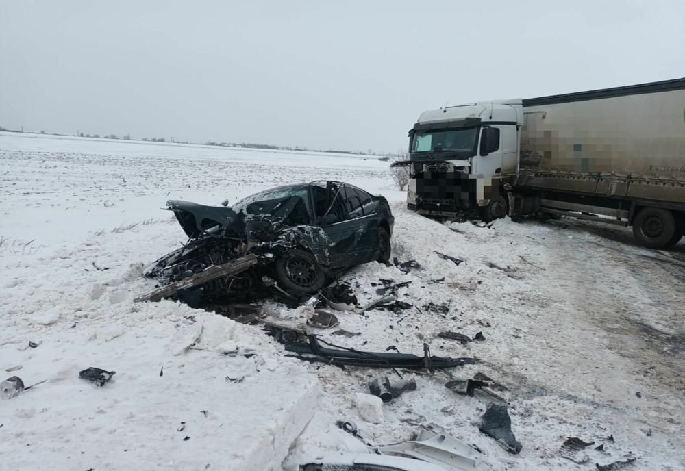 Accident pe E85! Două persoane, rănite