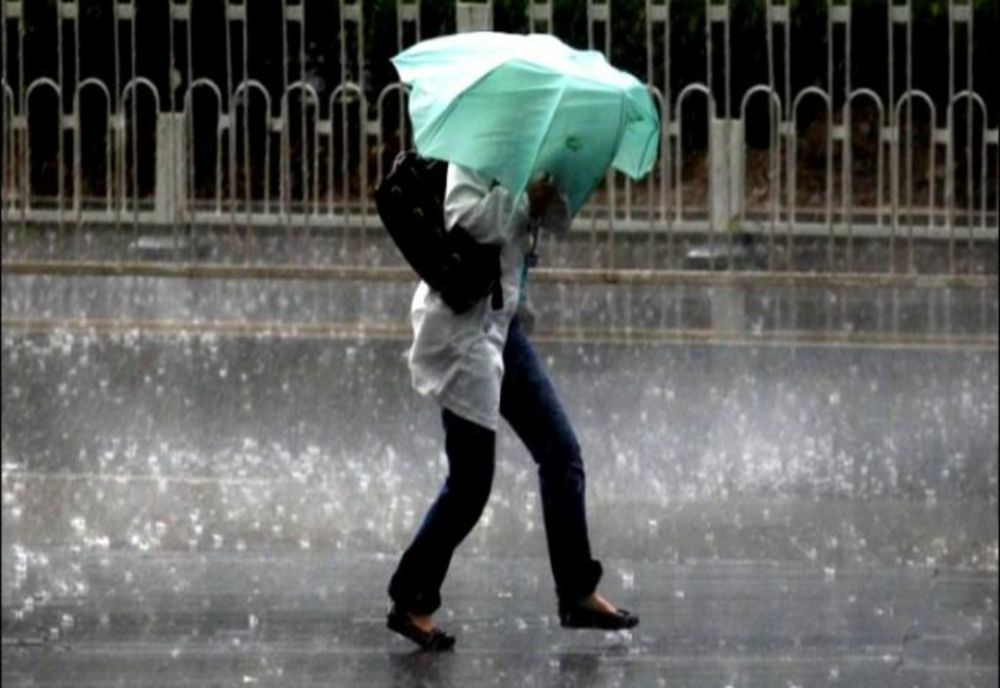 Vreme instabilă astăzi. Unde va ploua