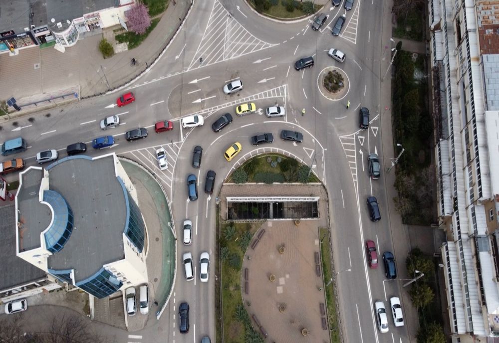 VIDEO- Timpul în care pompierii ajung la spital a crescut de la 1.30 min la 5 minute. Motivul, lucrările din oraș