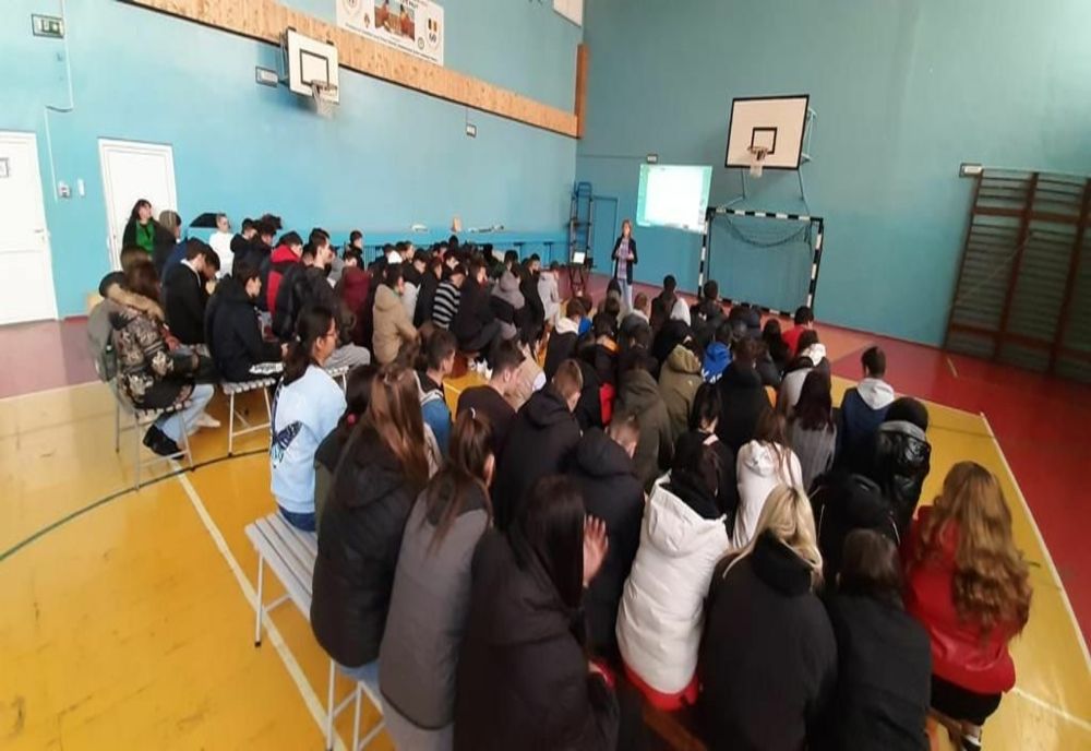 Fii deștept alege corect!