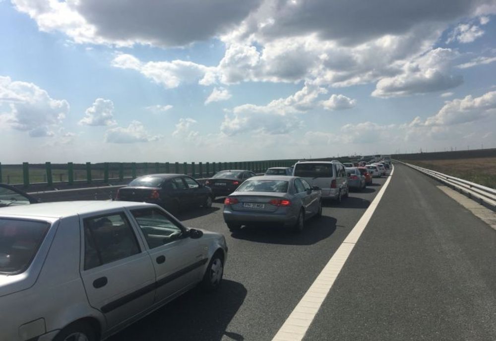 Haos pe Autostrada A2 - Circulația va fi deviată pentru fluidizarea traficului dinspre litoral spre București