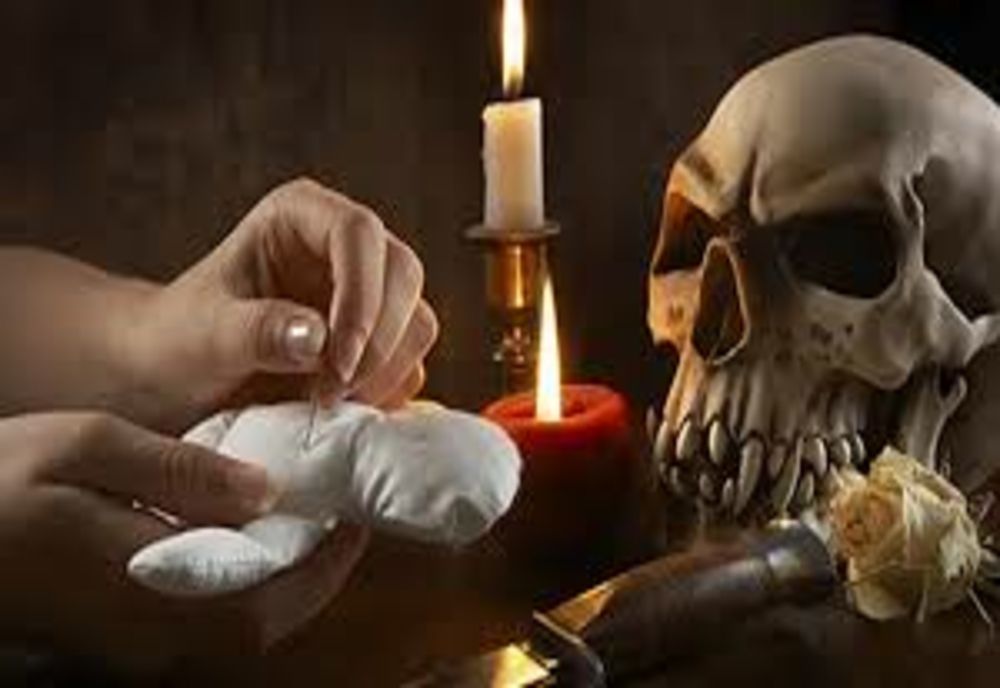 Adevărul despre blesteme. Se spune că acestea se împlinesc dacă la mijloc există o nedreptate