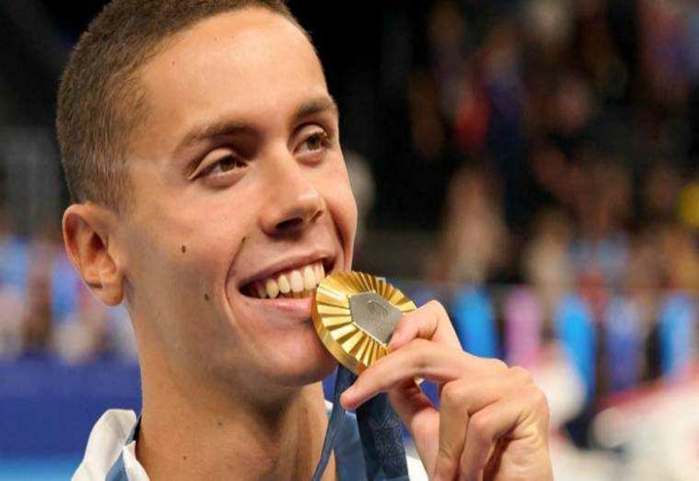 ÎNOT: DAVID POPOVICI A CÂȘTIGAT MEDALIA DE AUR ÎN PROBA DE 200 M LIBER, LA CAMPIONATELE MONDIALE