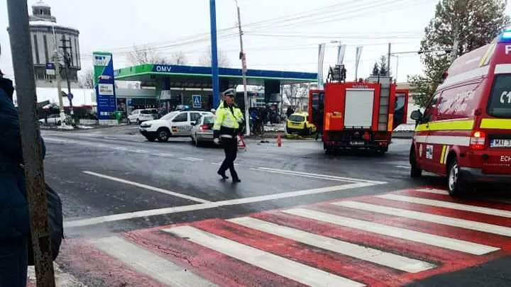 victimă incarcerata accident roman