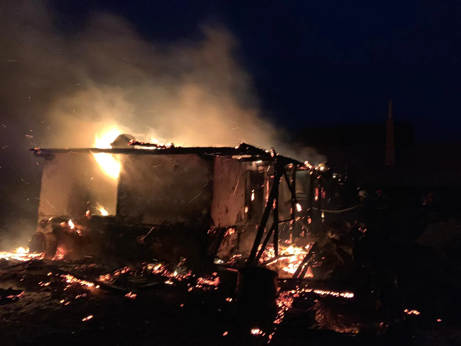 incendiu noapte 3