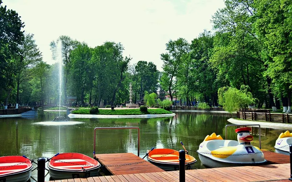 lacul de agrement deschis oficial