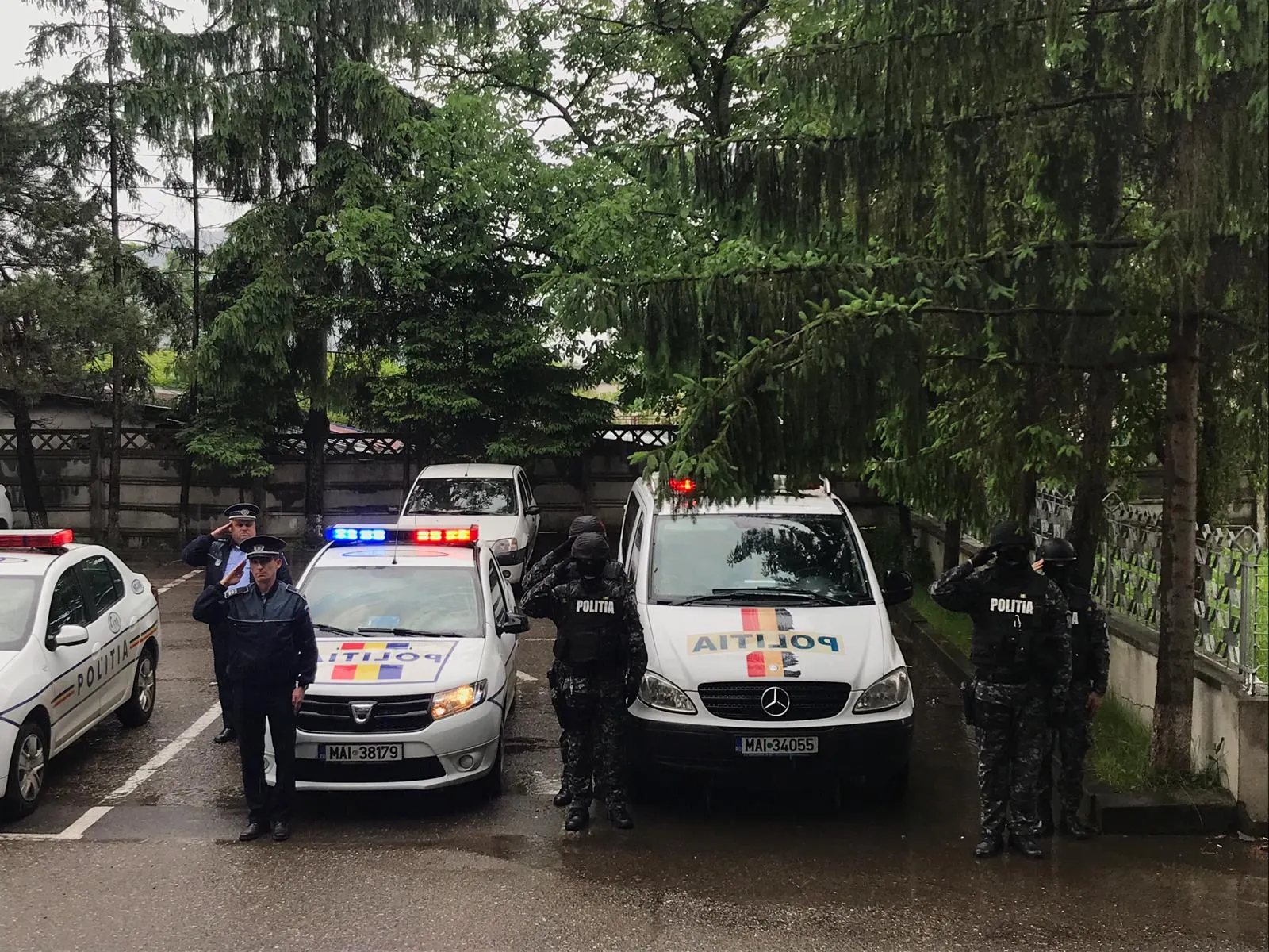 moment reculegere IPJ Neamt politist impuscat