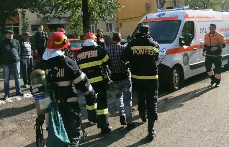 incendiu apartament piatra neamt - Copy