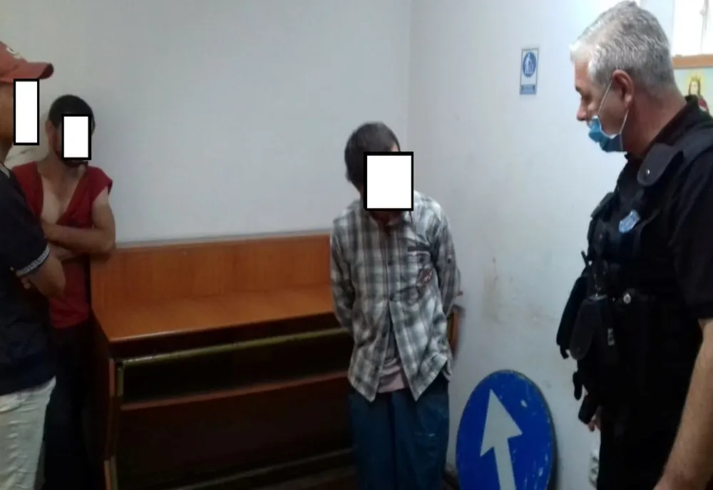 Cerșetorii din Piatra-Neamț s-au bătut pentru teritoriu (FOTO/ VIDEO)