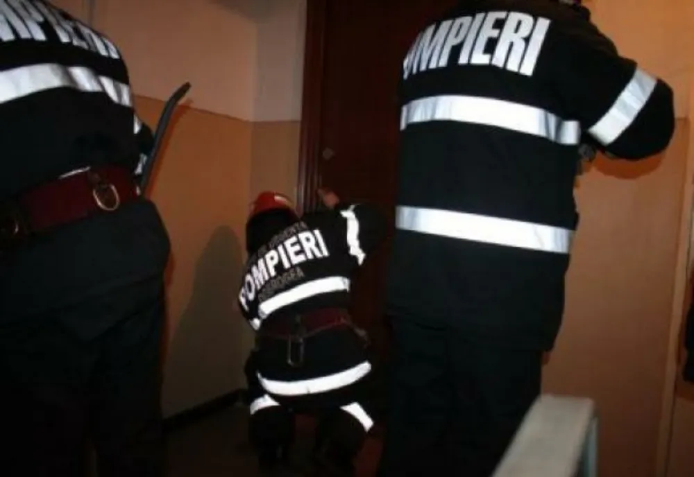 Femeie găsită moartă într-un apartament din Piatra Neamț