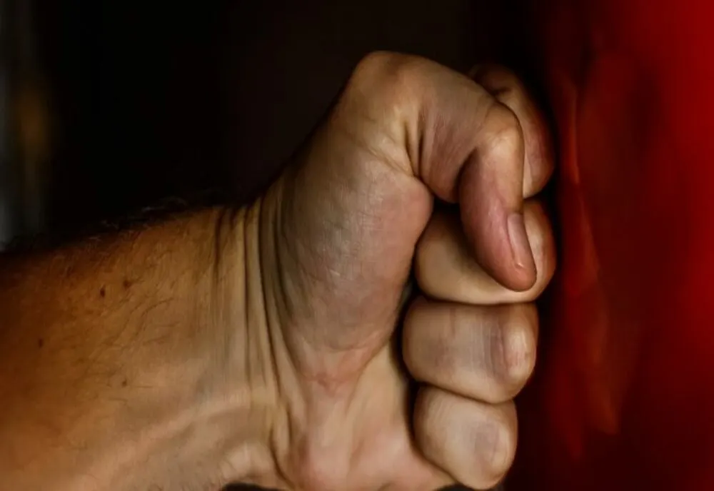 Control judiciar 60 de zile pentru un bărbat violent din Gherăiești