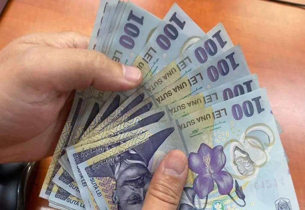 Guvernul a aprobat un ajutor de 300 de milioane de lei pentru fermierii afectați de seceta din 2022