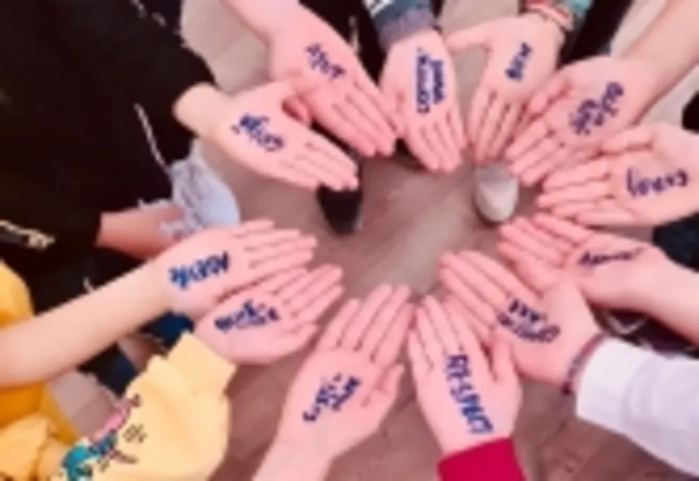 Activități desfășurate de polițiștii nemțeni pentru prevenirea bullying-ului în școli