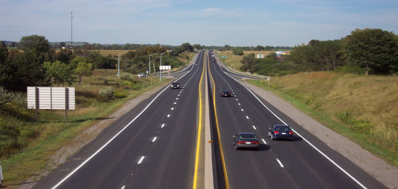 moldovenii strang semnaturi pentru autostrada