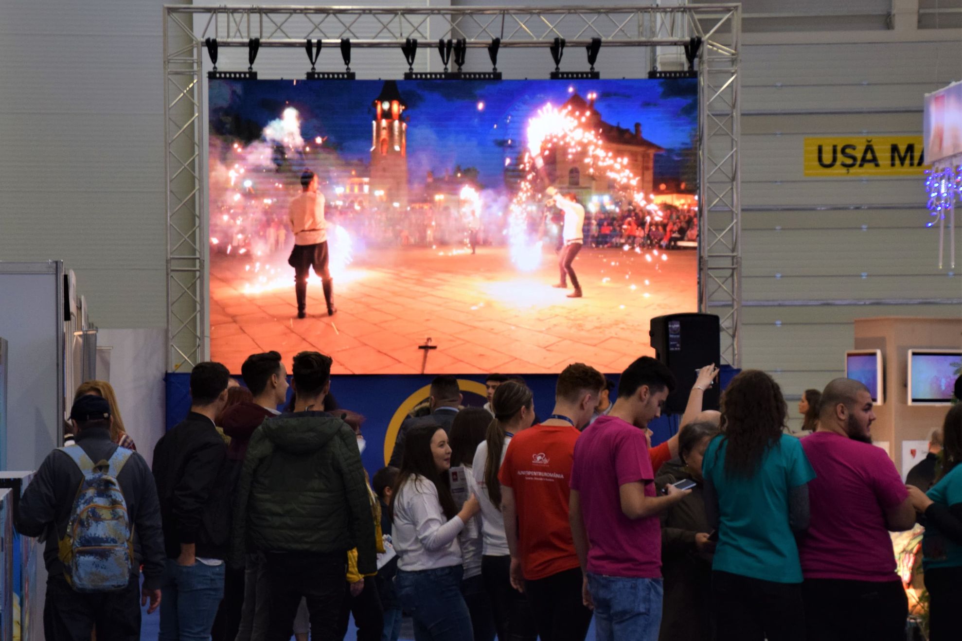 46257003_2435382020021774_4424665520108732416_n