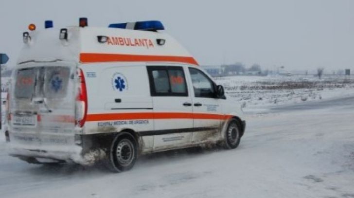 ambulanta_iarna_accident