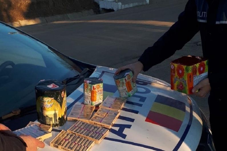 materiale pirotehnice