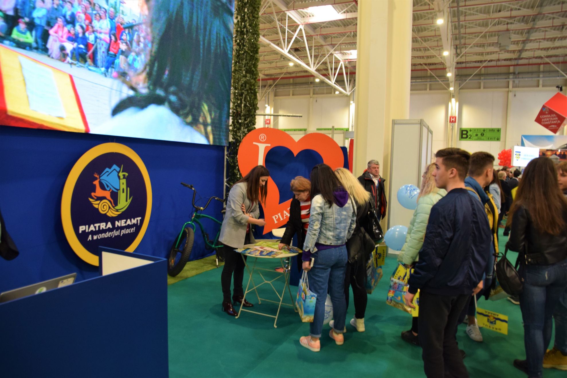 52762384_287704611924277_8977758525237231616_n