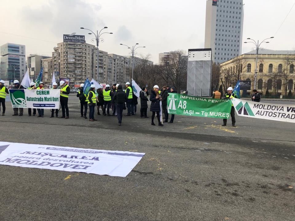 protest palatul victoria