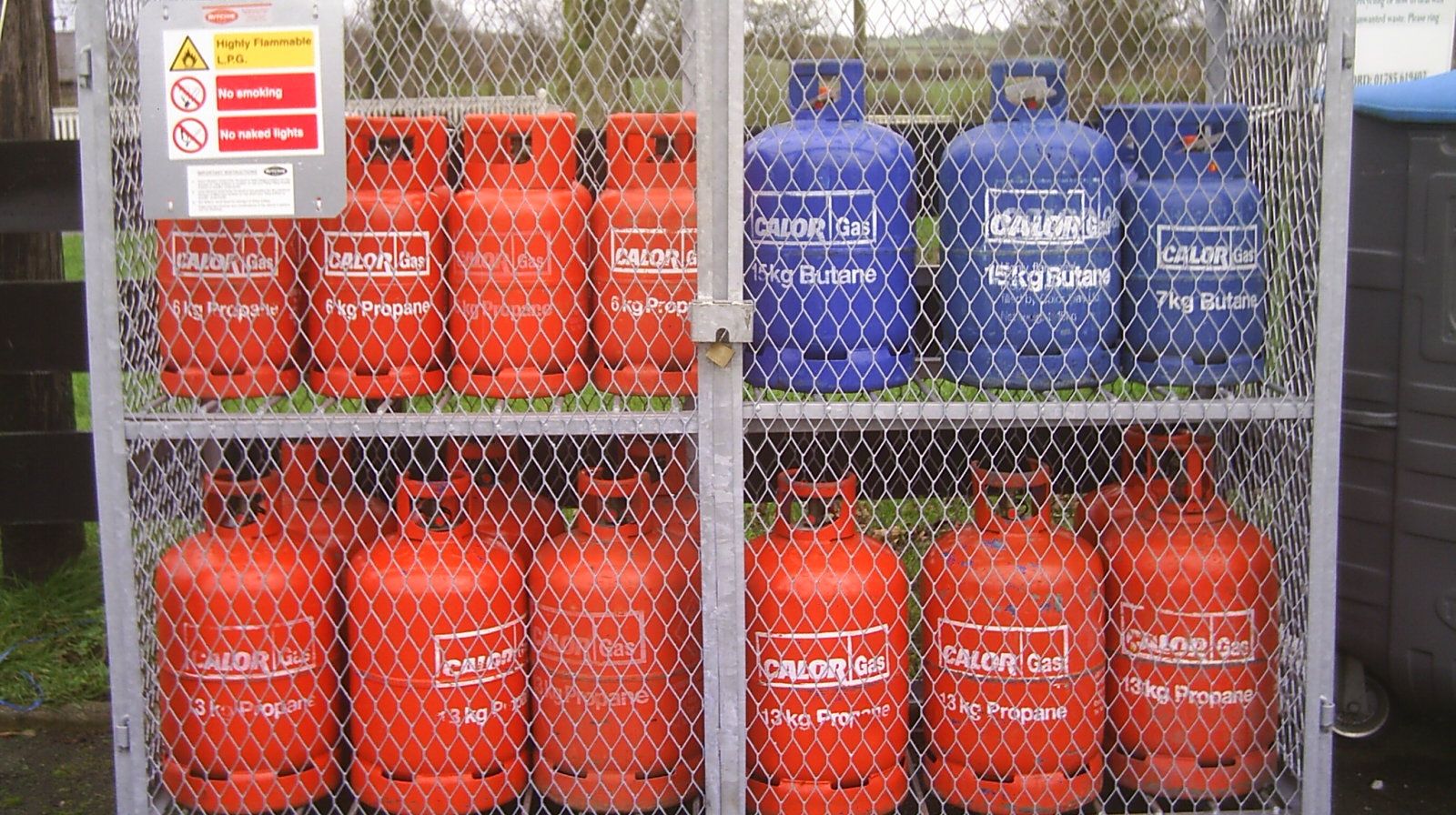 butelii cu gaz petrolier lichefiat