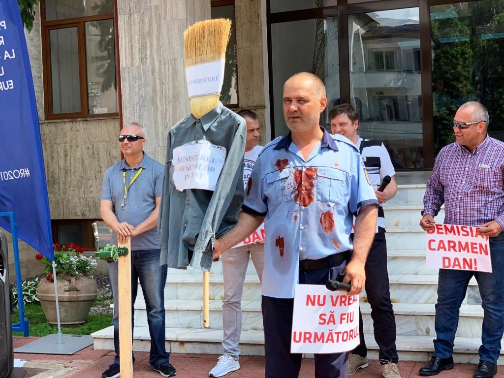 Protest-al-sindicaliștilor-din-poliție