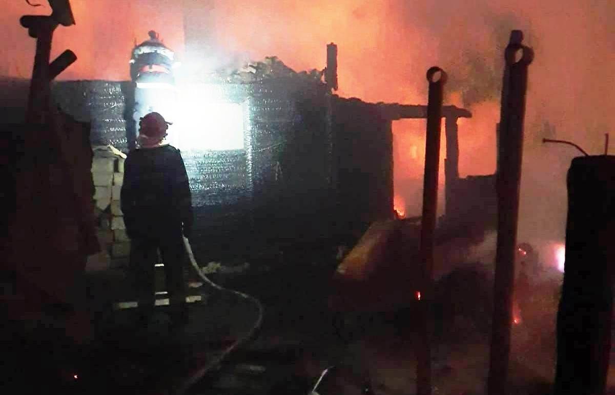 incendiu zănești (4)