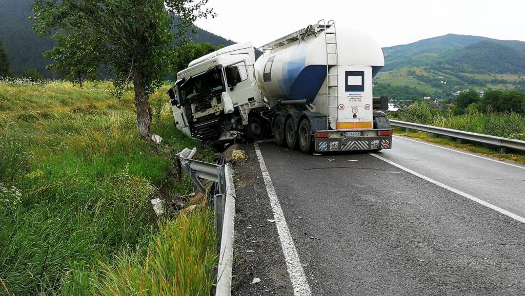 Accident-piatra-neamt-10